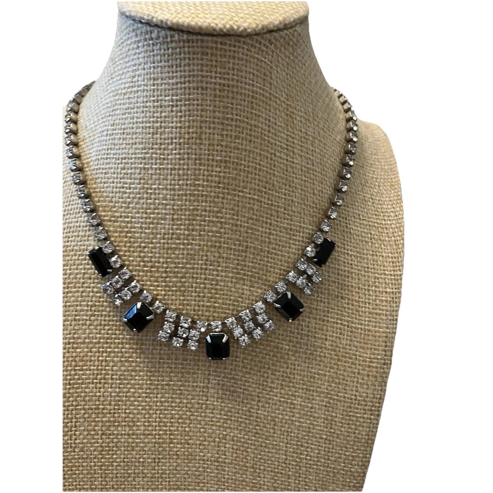 Black White Rhinestone Collar Necklace And Bracelet Set